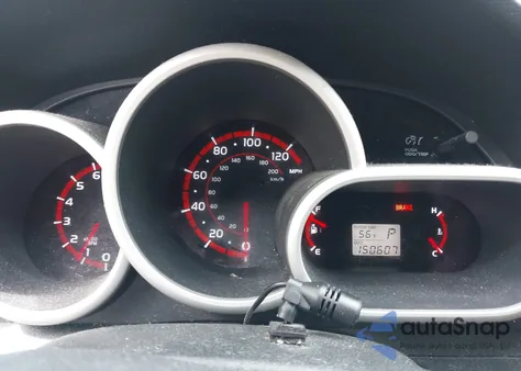 2009 Pontiac Vibe z USA, uszkodzony, nr VIN 5Y2SP67819Z447268